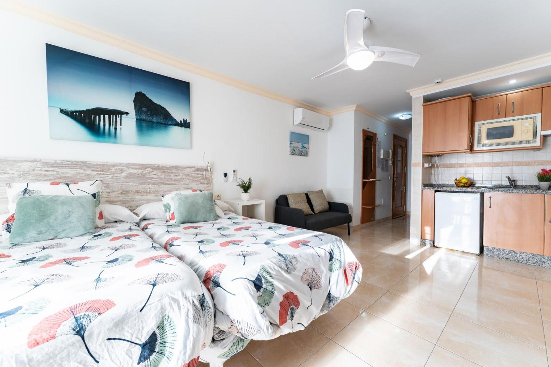 Malagasuite El Levante Apartments Torremolinos Quarto foto