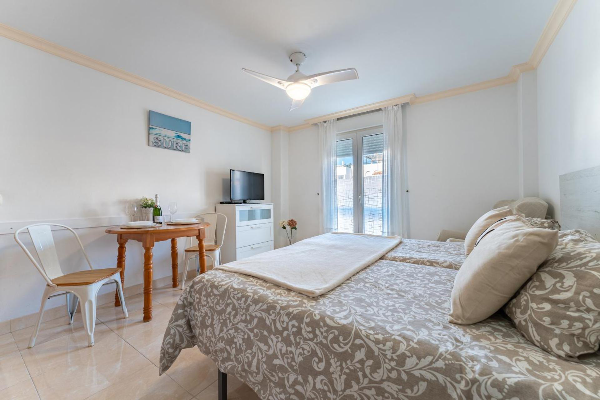 Malagasuite El Levante Apartments Torremolinos Quarto foto